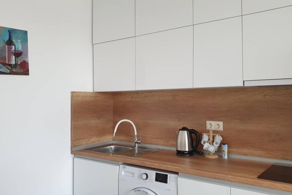 Lola Seaview Guest House. Уютный Домик В Варне Várna Kültér fotó