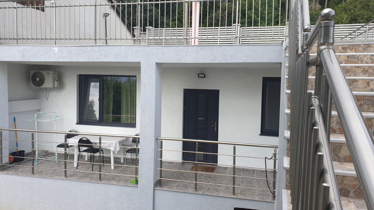Lola Seaview Guest House. Уютный Домик В Варне Várna Kültér fotó