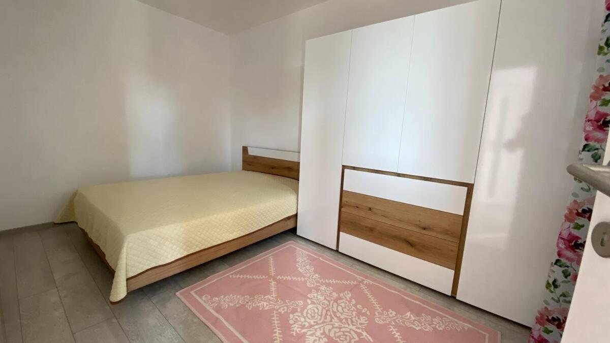 Lola Seaview Guest House. Уютный Домик В Варне Várna Kültér fotó
