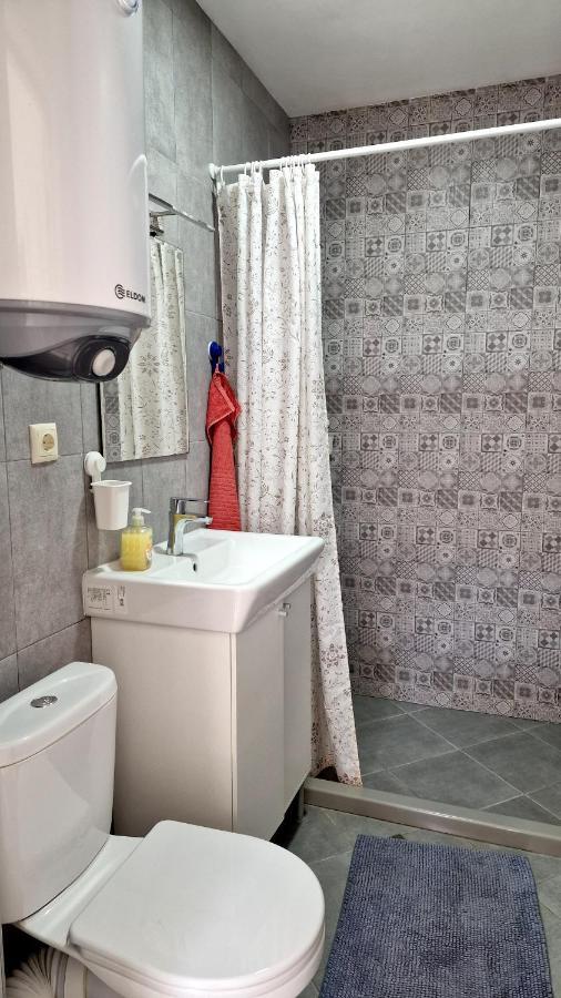 Lola Seaview Guest House. Уютный Домик В Варне Várna Kültér fotó