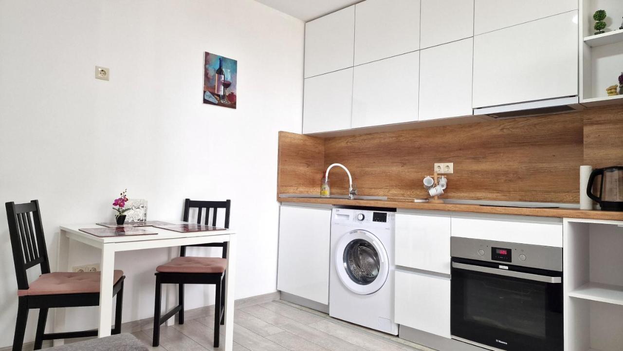 Lola Seaview Guest House. Уютный Домик В Варне Várna Kültér fotó